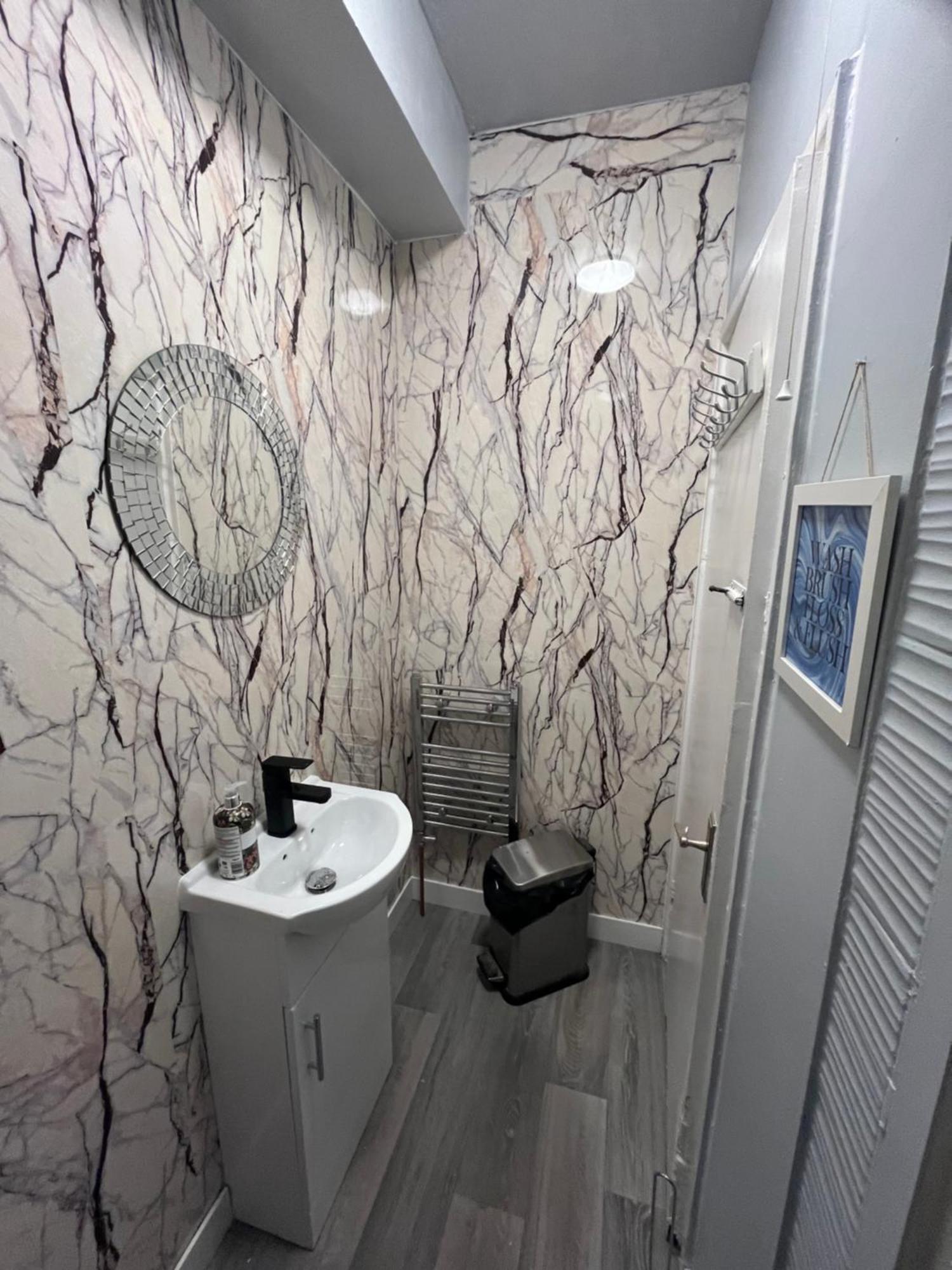 Private Room 2 Near Southmead Hospital Bristol Exterior foto